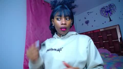 xayu online show from 01/28/25, 08:36