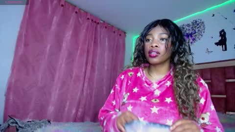 xayu online show from 10/22/25, 04:57