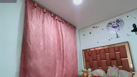 xayu online show from 06/22/26, 05:04
