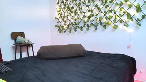 Snapshot of xblackandwhitexx chatting on 12/04/24, 04:38 xblackandwhitexx online show from 12/04/24, 04:38