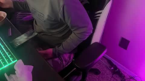 Snapshot of xburst chatting on 02/23/25, 05:34 xburst online show from 02/23/25, 05:34