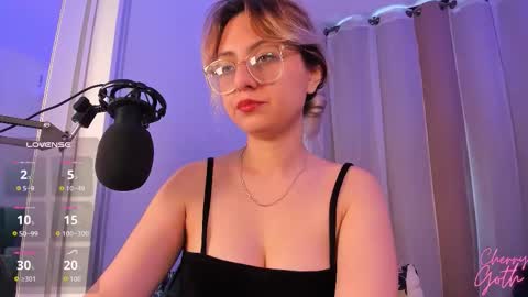 Snapshot of xcherrygoth chatting on 10/22/25, 01:11 Cherry Goth online show from 10/22/25, 01:11