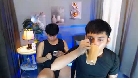 Charlie online show from 04/12/26, 02:49