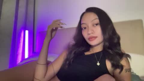 Sachi Cy online show from 10/20/25, 04:51