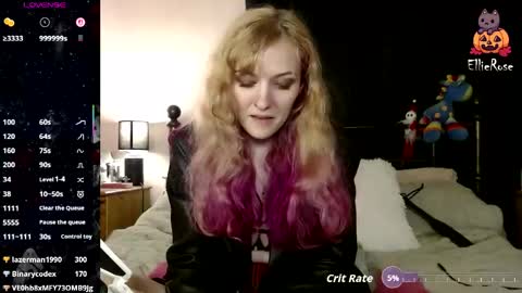 EllieeRose online show from 04/30/26, 08:57