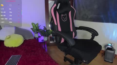 Snapshot of xemily_hardy chatting on 09/16/25, 11:28 Kanae. online show from 09/16/25, 11:28