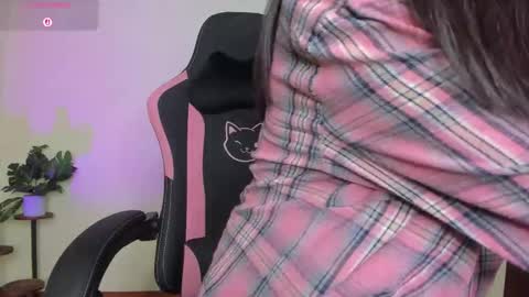 Kanae. online show from 01/12/26, 09:42