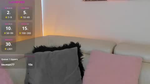 xena_bush online show from 09/17/25, 02:41