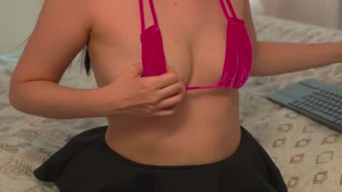 Snapshot of xeniala chatting on 07/02/26, 04:46 XENIALA online show from 07/02/26, 04:46