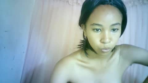 xenna610827 online show from 01/25/25, 08:42