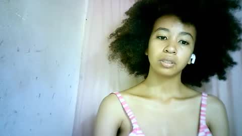 xenna610827 online show from 02/10/25, 06:03