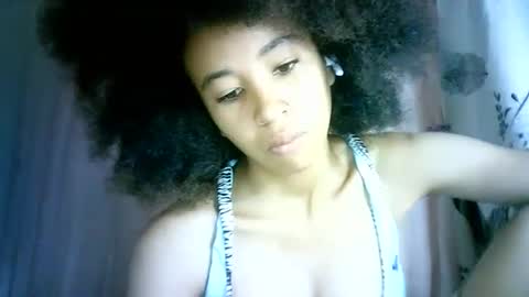 xenna610827 online show from 03/02/25, 07:12