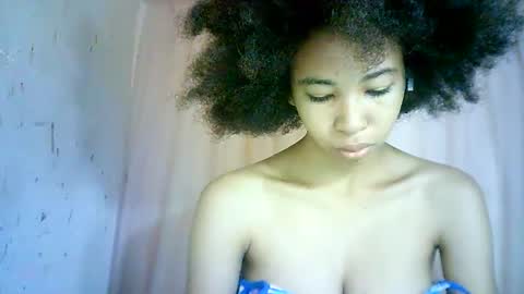 xenna610827 online show from 03/11/25, 06:10