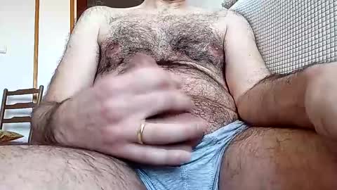 Snapshot of xeson47 chatting on 12/16/24, 11:22 xeson47 online show from 12/16/24, 11:22