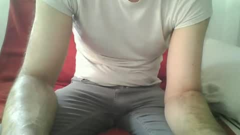 Snapshot of xeson47 chatting on 05/19/26, 09:26 xeson47 online show from 05/19/26, 09:26