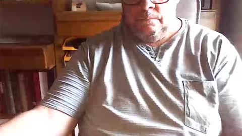 Snapshot of xevi1974 chatting on 09/13/25, 03:01 xevi1974 online show from 09/13/25, 03:01