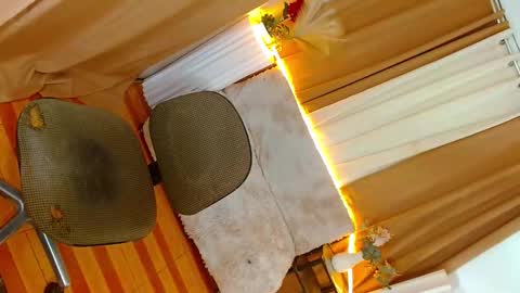 xfantasymistress online show from 12/18/25, 05:24