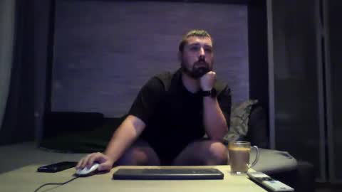 xfikusx44 online show from 12/16/25, 05:23