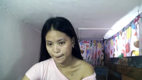 xgurlxlaloox online show from 04/05/26, 01:47