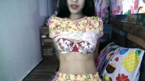 xgurlxlaloox online show from 04/14/26, 12:49