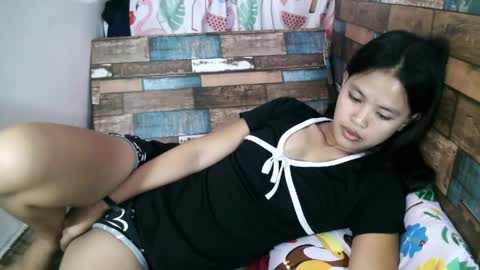 Snapshot of xgurlxlaloox chatting on 05/19/26, 03:13 xgurlxlaloox online show from 05/19/26, 03:13