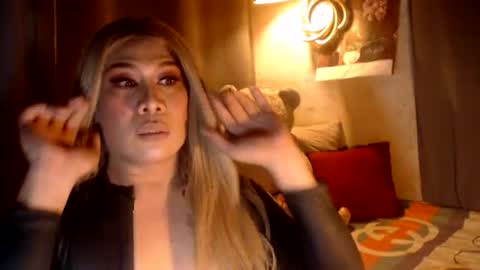 Snapshot of xhardcock2playx chatting on 07/16/26, 12:00 GODDESS KRISTEL online show from 07/16/26, 12:00