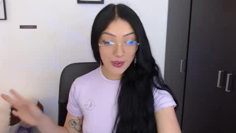 Xia online show from 11/20/25, 05:56