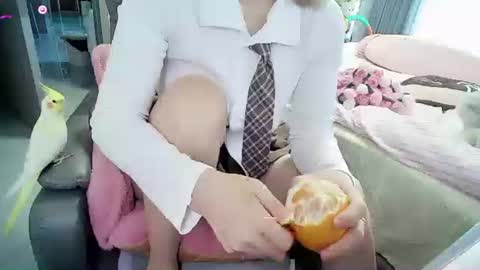 xiaoyu online show from 11/16/25, 05:02