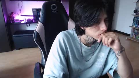 xIce Boy online show from 12/05/25, 01:52