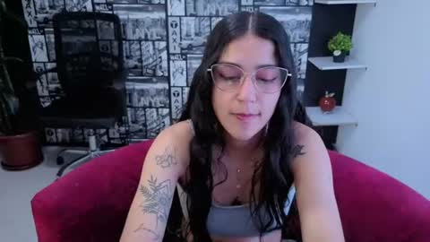 Snapshot of xiiomara_vega chatting on 08/01/26, 11:47 xiiomara online show from 08/01/26, 11:47