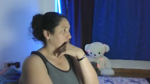 Ximena online show from 12/28/24, 03:37