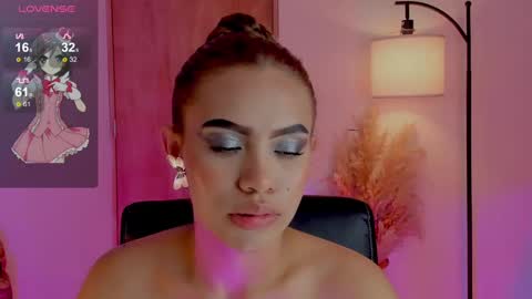 camila online show from 01/01/25, 01:37