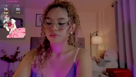 camila online show from 12/18/25, 07:53