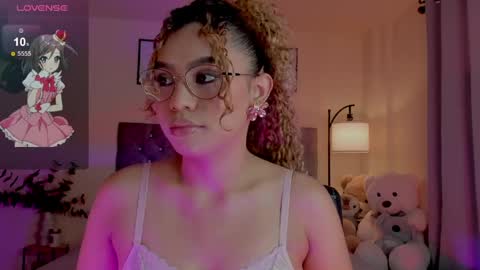 camila online show from 04/04/26, 08:50