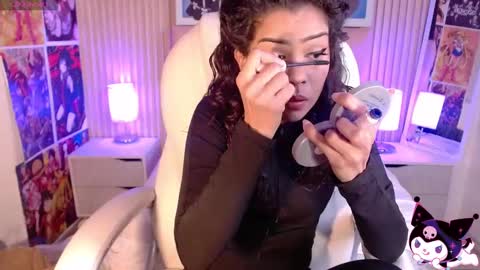 Snapshot of ximenaa_diaz chatting on 02/10/25, 08:21 Mia Vega online show from 02/10/25, 08:21