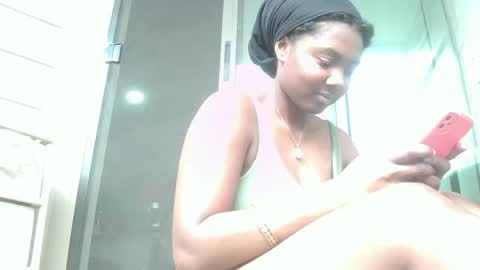 Ximora online show from 01/05/26, 05:27