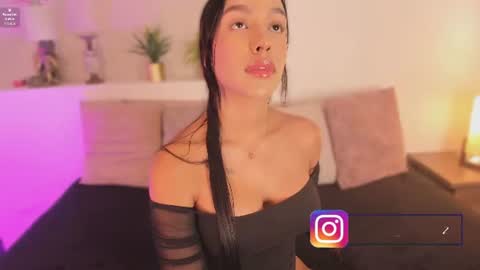 Snapshot of xiomara__cortes chatting on 06/27/26, 07:30 X I O M A R A online show from 06/27/26, 07:30