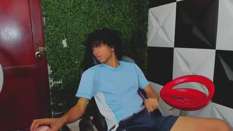 xion_ez online show from 10/13/25, 09:04