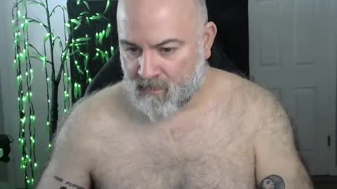 Snapshot of xjohnniex77 chatting on 01/10/26, 03:25 MrSlowBurn77 online show from 01/10/26, 03:25