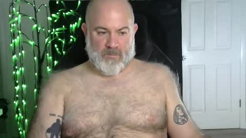 Snapshot of xjohnniex77 chatting on 01/11/26, 03:33 MrSlowBurn77 online show from 01/11/26, 03:33