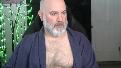 Snapshot of xjohnniex77 chatting on 02/03/26, 04:23 MrSlowBurn77 online show from 02/03/26, 04:23