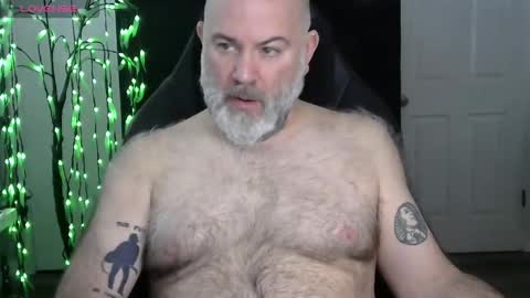 Snapshot of xjohnniex77 chatting on 02/04/26, 04:24 MrSlowBurn77 online show from 02/04/26, 04:24