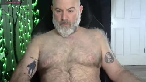 Snapshot of xjohnniex77 chatting on 02/18/26, 06:42 MrSlowBurn77 online show from 02/18/26, 06:42