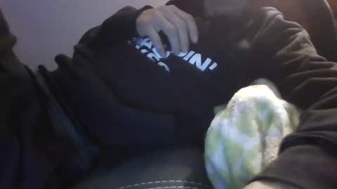 Justin online show from 11/11/25, 04:12