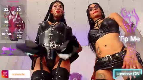 Snapshot of xl_goticdoll chatting on 10/07/25, 08:17 Dakota Tovar online show from 10/07/25, 08:17