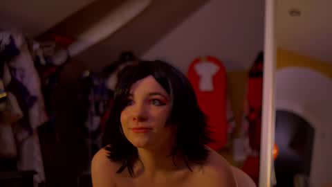 Snapshot of xlanabunny chatting on 02/18/25, 06:37 xlanabunny online show from 02/18/25, 06:37