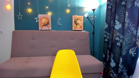 Chloe online show from 01/15/25, 08:09