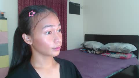 Snapshot of xlovely_destinyx chatting on 01/08/25, 10:16 Alice online show from 01/08/25, 10:16