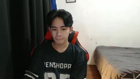 MIKAEL online show from 09/12/25, 10:15