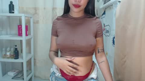 Maxie online show from 04/25/26, 06:38